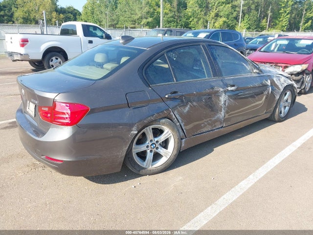2013 Bmw 328i მანქანა იყიდება აუქციონზე, vin: WBA3A5C59DF356235, აუქციონის ნომერი: 45764594