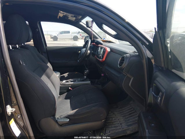 5TFCZ5AN2GX016048 Toyota Tacoma Trd Off Road