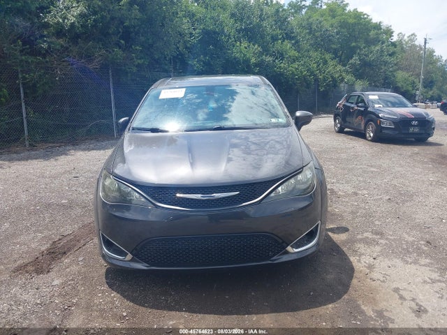 Продаж на аукціоні авто 2018 Chrysler Pacifica L, vin: 2C4RC1AG4JR262045, номер лоту: 45764623