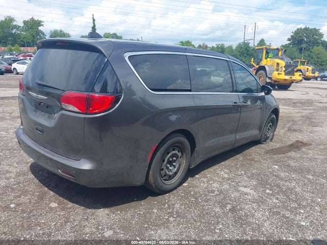 Продаж на аукціоні авто 2018 Chrysler Pacifica L, vin: 2C4RC1AG4JR262045, номер лоту: 45764623