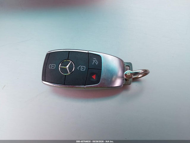 45764635 :رقم المزاد ، W1N4M4GB6NW247217 vin ، 2022 Mercedes-benz Glb 250 مزاد بيع