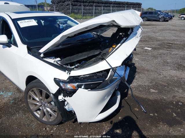 Продажа на аукционе авто 2026 Mazda Mazda3 2.5 S Preferred, vin: JM1BPACL5T1871975, номер лота: 45764683
