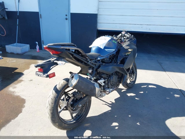 Продаж на аукціоні авто 2022 Kawasaki Ex400, vin: JKAEXKG13NDAG4327, номер лоту: 45764691