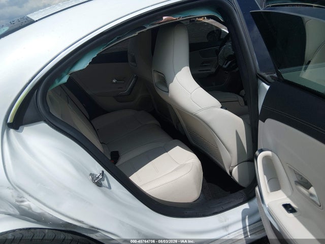 W1K5J4HB9LN084266 Mercedes-Benz CLA 250 4MATIC