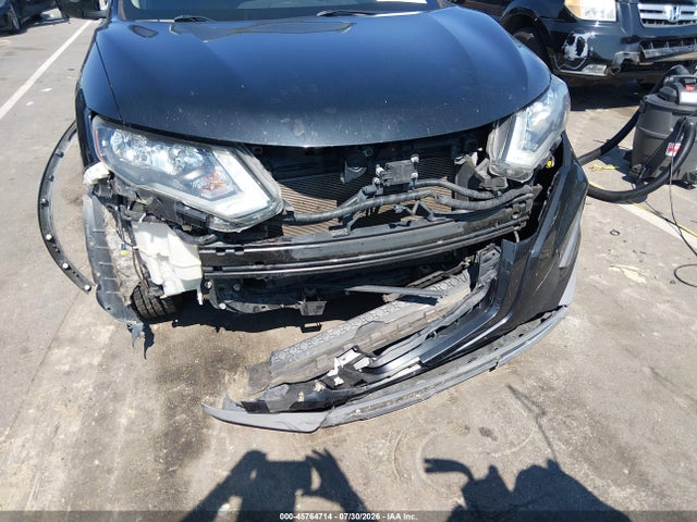 Продаж на аукціоні авто 2018 Nissan Rogue Sv, vin: 5N1AT2MT1JC714310, номер лоту: 45764714