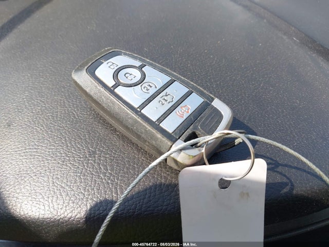Ford Fusion Hybrid Titanium 2020 3FA6P0RU4LR141529 Image 11