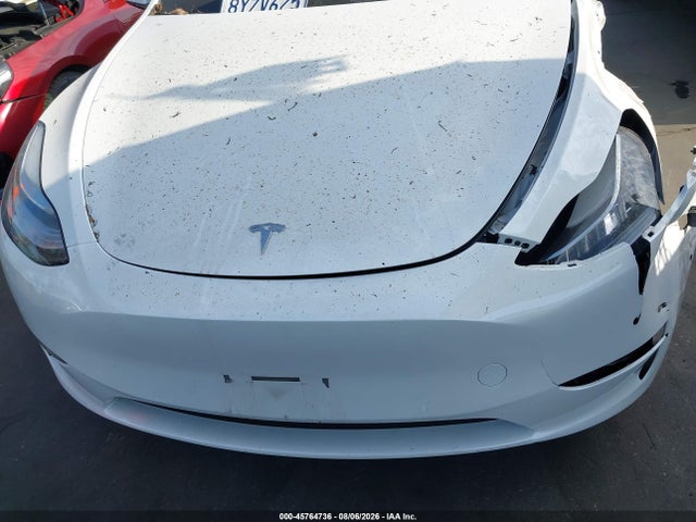 Auction sale of the 2022 Tesla Model Y Long Range Dual Motor All-wheel Drive, vin: 7SAYGDEE9NF317362, lot number: 45764736