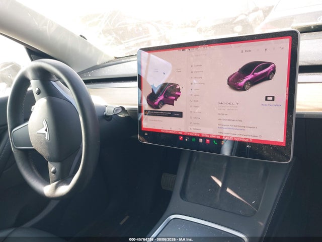 Auction sale of the 2022 Tesla Model Y Long Range Dual Motor All-wheel Drive, vin: 7SAYGDEE9NF317362, lot number: 45764736