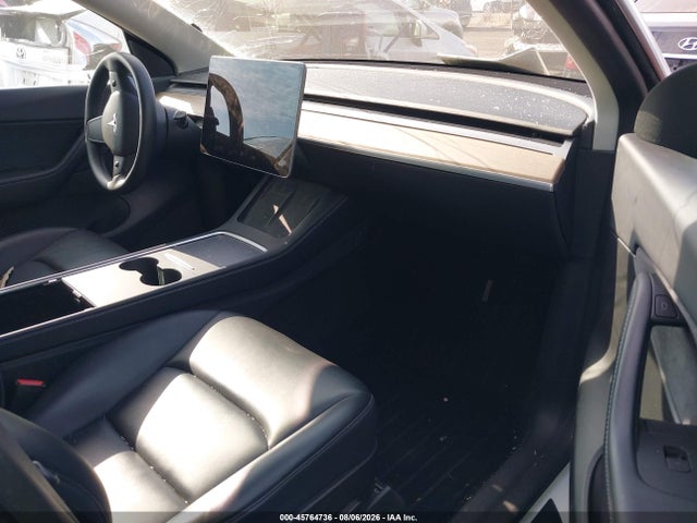 Auction sale of the 2022 Tesla Model Y Long Range Dual Motor All-wheel Drive, vin: 7SAYGDEE9NF317362, lot number: 45764736