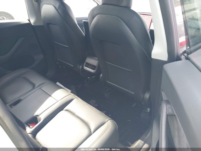 Auction sale of the 2022 Tesla Model Y Long Range Dual Motor All-wheel Drive, vin: 7SAYGDEE9NF317362, lot number: 45764736