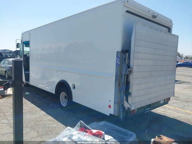 1FC3E3KS1GDC55371 Ford E-350 Stripped