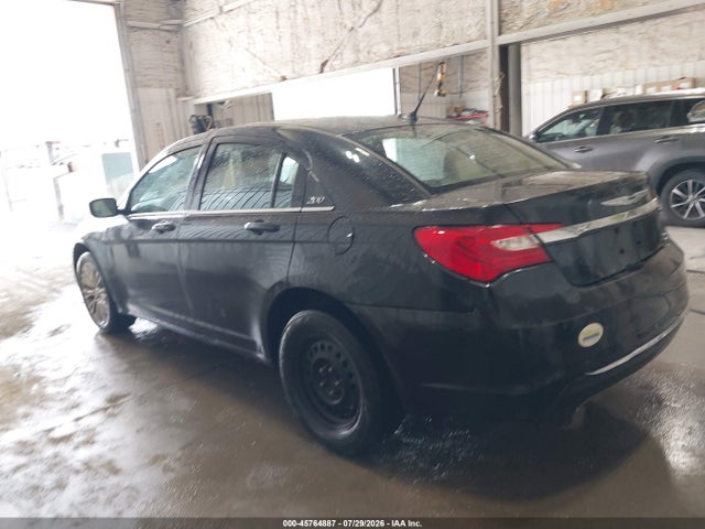 45764887 :رقم المزاد ، 1C3BC2FG8BN503687 vin ، 2011 Chrysler 200 Limited مزاد بيع