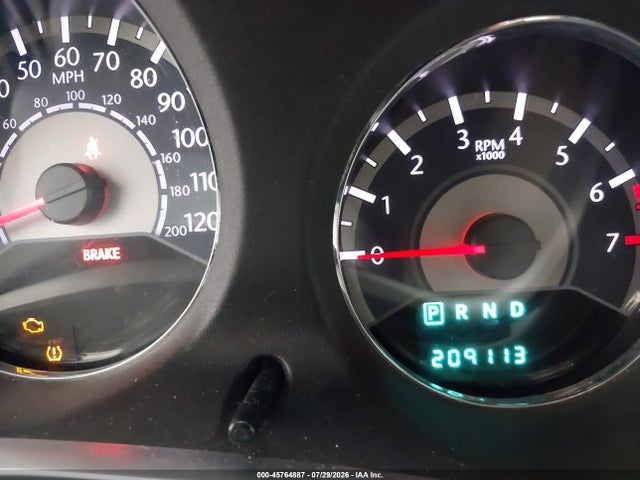 45764887 :رقم المزاد ، 1C3BC2FG8BN503687 vin ، 2011 Chrysler 200 Limited مزاد بيع