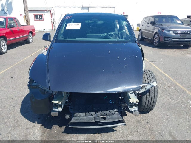 7SAYGDEE4TF604024 Tesla Model Y All-wheel Drive/long Range Launch Series/premium All-wheel Drive