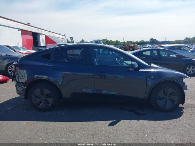 7SAYGDEE4TF604024 Tesla Model Y All-wheel Drive/long Range Launch Series/premium All-wheel Drive