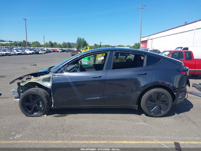 7SAYGDEE4TF604024 Tesla Model Y All-wheel Drive/long Range Launch Series/premium All-wheel Drive