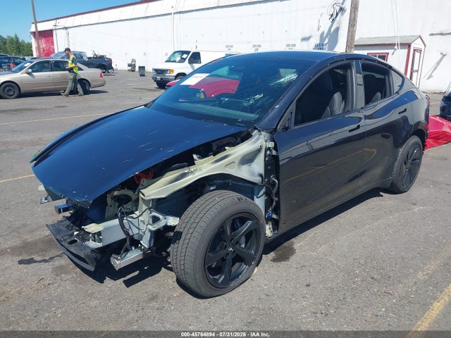 7SAYGDEE4TF604024 Tesla Model Y All-wheel Drive/long Range Launch Series/premium All-wheel Drive