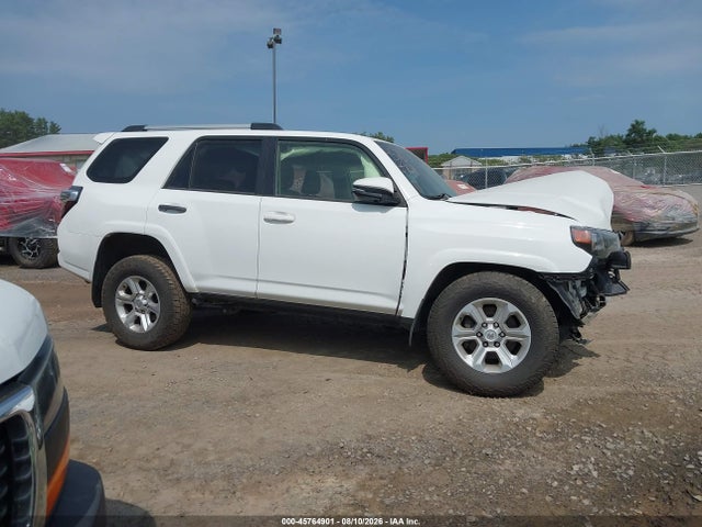 2023 Toyota 4runner Sr5 Premium მანქანა იყიდება აუქციონზე, vin: JTENU5JR8P6206206, აუქციონის ნომერი: 45764901