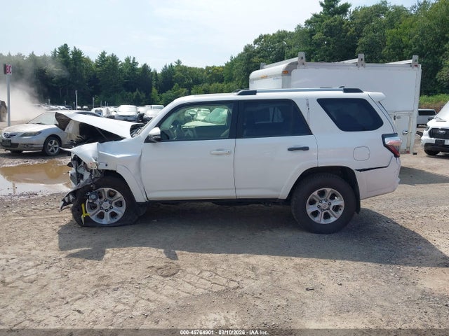 2023 Toyota 4runner Sr5 Premium მანქანა იყიდება აუქციონზე, vin: JTENU5JR8P6206206, აუქციონის ნომერი: 45764901