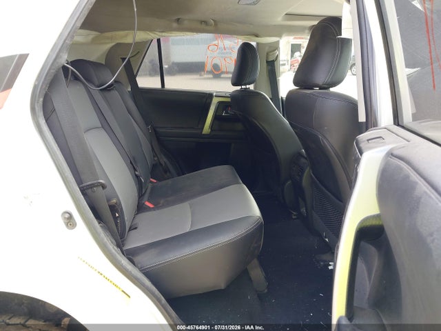 2023 Toyota 4runner Sr5 Premium მანქანა იყიდება აუქციონზე, vin: JTENU5JR8P6206206, აუქციონის ნომერი: 45764901