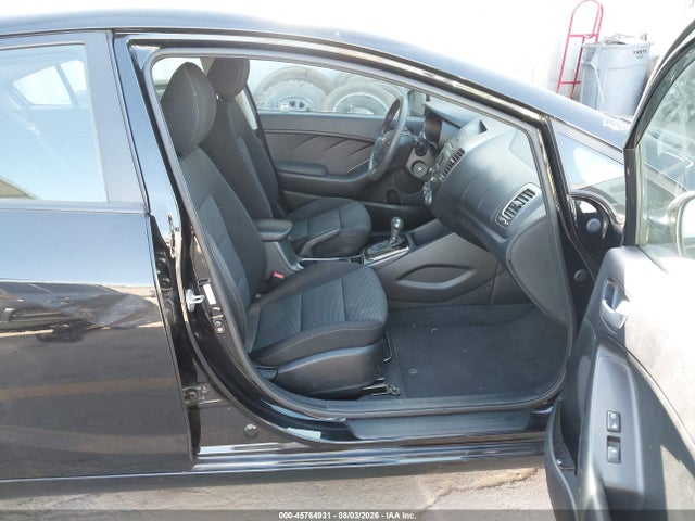 KIA FORTE LX 2017 3KPFK4A74HE048966 Image 5