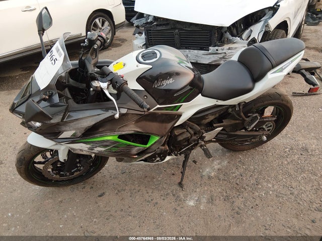 Продажа на аукционе авто 2022 Kawasaki Ex650 N, vin: ML5EXEN11NDA76100, номер лота: 45764965