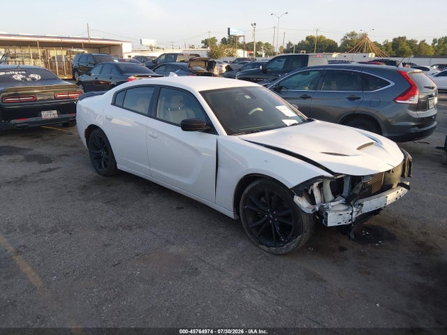45764974 :رقم المزاد ، 2C3CDXCT7JH135901 vin ، 2018 Dodge Charger R/t مزاد بيع