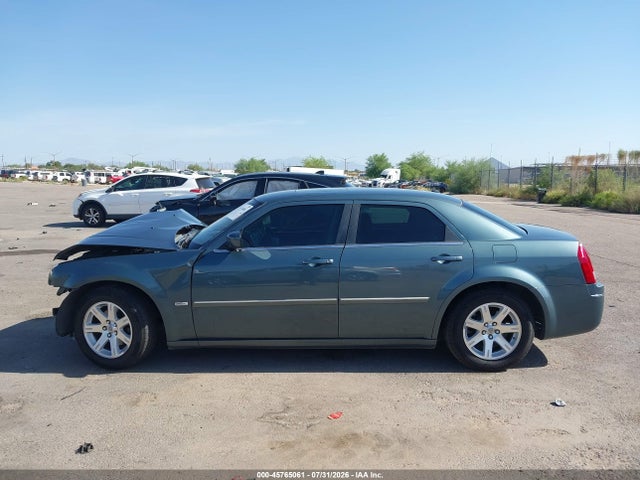 2006 Chrysler 300 Touring მანქანა იყიდება აუქციონზე, vin: 2C3LA53G66H343453, აუქციონის ნომერი: 45765061