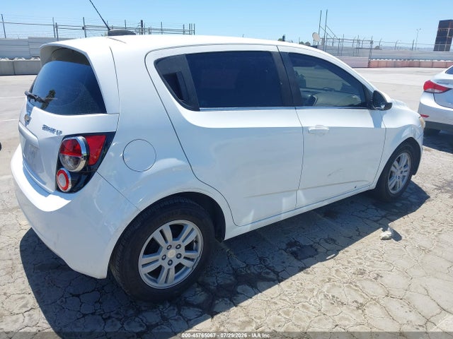 2015 Chevrolet Sonic Lt Auto მანქანა იყიდება აუქციონზე, vin: 1G1JC6SGXF4188898, აუქციონის ნომერი: 45765067