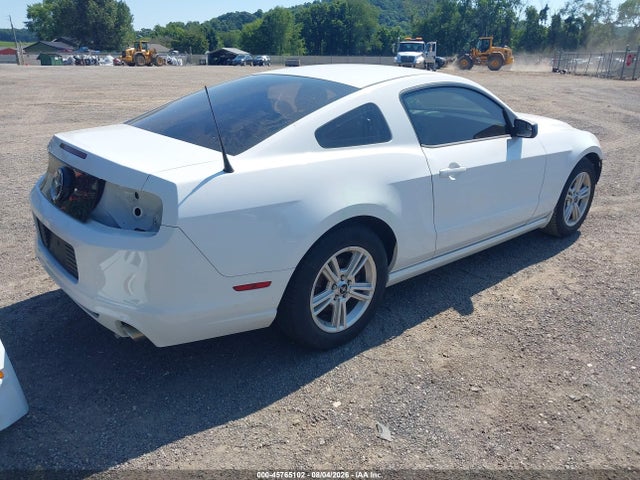 Auction sale of the 2014 Ford Mustang V6, vin: 1ZVBP8AM7E5302154, lot number: 45765102