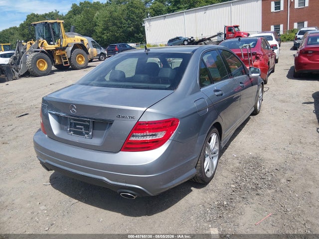 Auction sale of the 2013 Mercedes-benz C 300 Sport 4matic, vin: WDDGF8AB3DR272965, lot number: 45765130