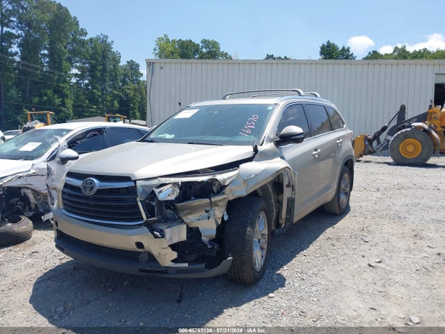 Продажа на аукционе авто 2016 Toyota Highlander Limited Platinum V6, vin: 5TDYKRFH4GS168570, номер лота: 45765136