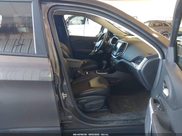 2017 Jeep Cherokee Trailhawk მანქანა იყიდება აუქციონზე, vin: 1C4PJMBB6HD225058, აუქციონის ნომერი: 45765150