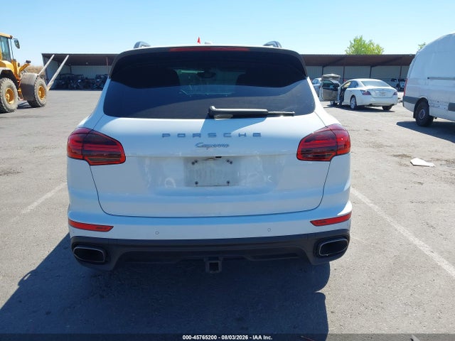WP1AA2A24JKA02030 Porsche Cayenne Platinum Edition