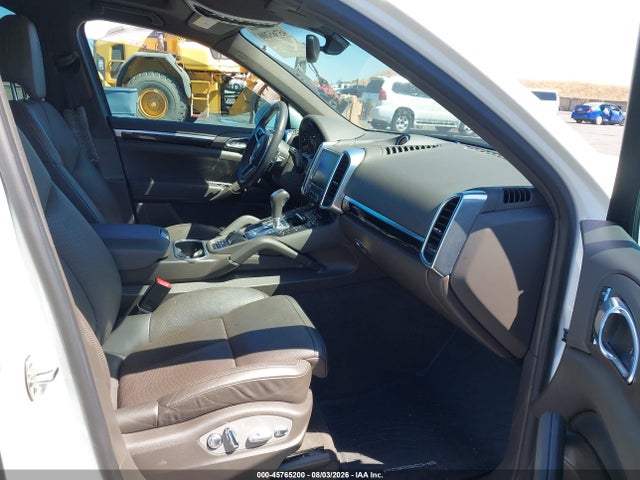WP1AA2A24JKA02030 Porsche Cayenne Platinum Edition