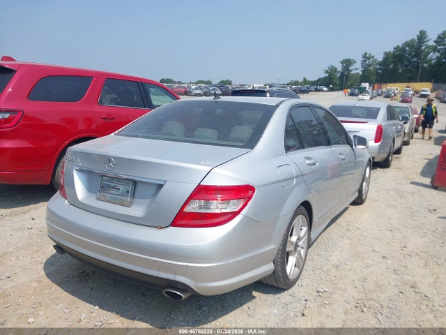 45765225 :رقم المزاد ، WDDGF5EB5BR133698 vin ، 2011 Mercedes-benz C 300 Luxury/sport مزاد بيع