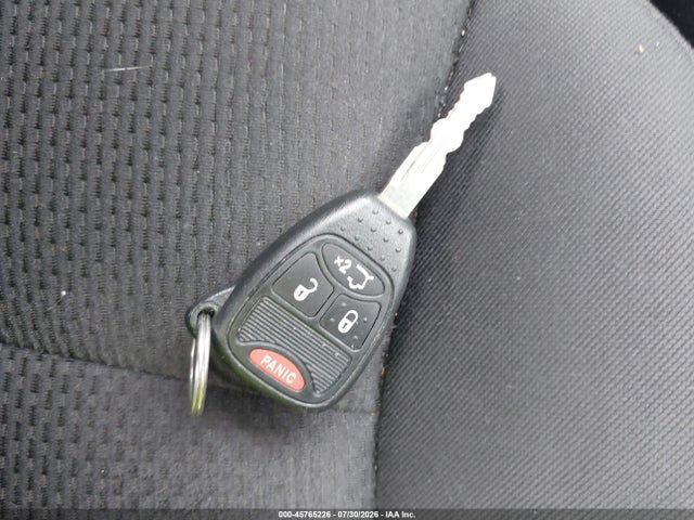 45765226 :رقم المزاد ، 1C3CCBAB6EN211458 vin ، 2014 Chrysler 200 Lx مزاد بيع