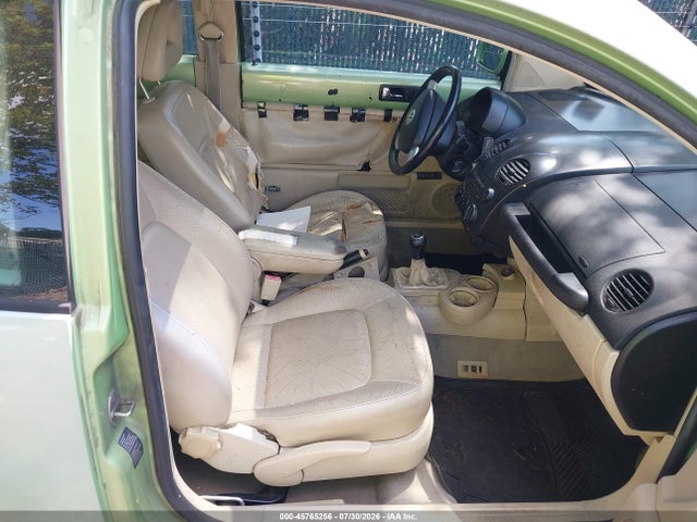2002 Volkswagen New Beetle Glx მანქანა იყიდება აუქციონზე, vin: 3VWDD21C32M402604, აუქციონის ნომერი: 45765256