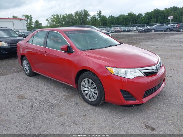 2013 Toyota Camry Le მანქანა იყიდება აუქციონზე, vin: 4T4BF1FK9DR306460, აუქციონის ნომერი: 45765270