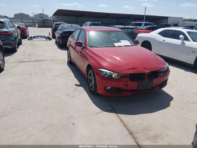45765311 :رقم المزاد ، WBA3A5G58DNP23271 vin ، 2013 Bmw 328i مزاد بيع