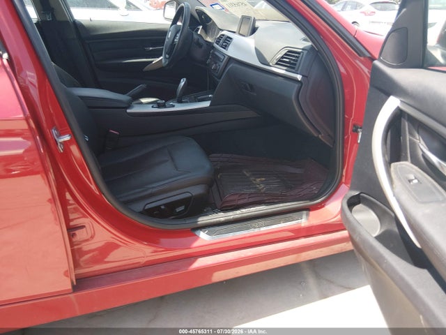 45765311 :رقم المزاد ، WBA3A5G58DNP23271 vin ، 2013 Bmw 328i مزاد بيع