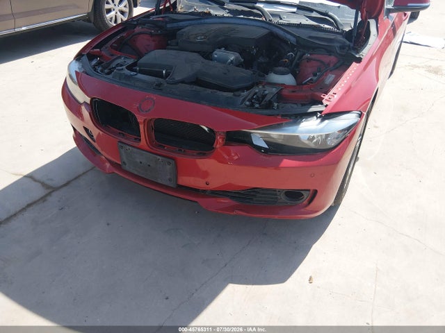 45765311 :رقم المزاد ، WBA3A5G58DNP23271 vin ، 2013 Bmw 328i مزاد بيع