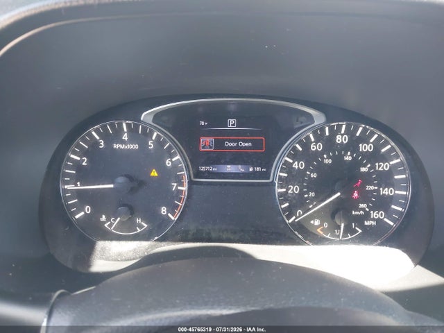 2020 Nissan Pathfinder Sl 2wd მანქანა იყიდება აუქციონზე, vin: 5N1DR2CN1LC596678, აუქციონის ნომერი: 45765319