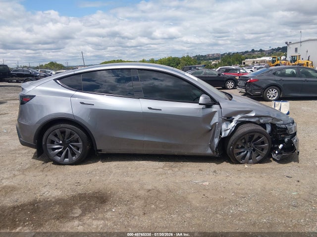 7SAYGDEE3TA636945 Tesla Model Y All-wheel Drive/long Range Launch Series/premium All-wheel Drive