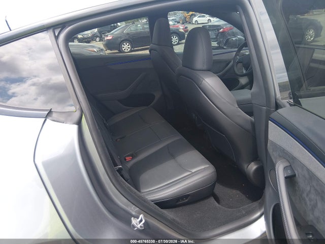 7SAYGDEE3TA636945 Tesla Model Y All-wheel Drive/long Range Launch Series/premium All-wheel Drive