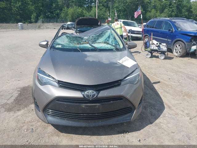2T1BURHE9JC015329 Toyota COROLLA LE