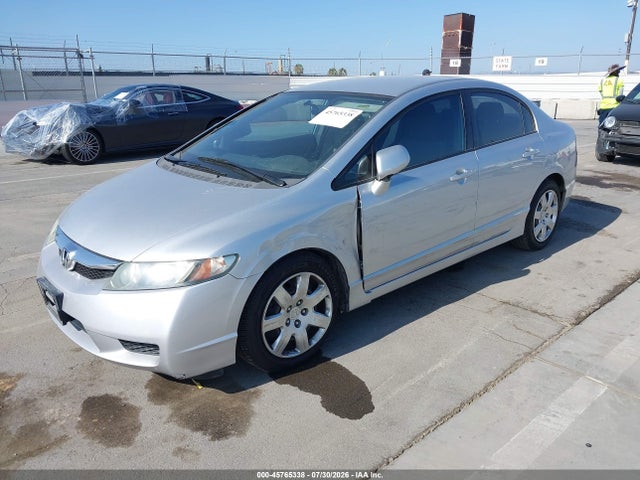 2010 Honda Civic Lx მანქანა იყიდება აუქციონზე, vin: 2HGFA1F52AH305143, აუქციონის ნომერი: 45765338