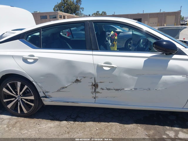 1N4BL4CV4MN333458 Nissan Altima Sr Fwd