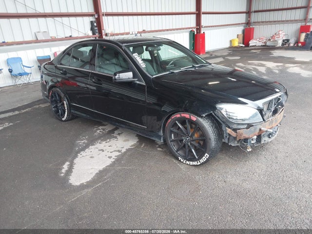 2010 Mercedes-benz C 300 Luxury 4matic/sport 4matic მანქანა იყიდება აუქციონზე, vin: WDDGF8BB7AR102005, აუქციონის ნომერი: 45765356