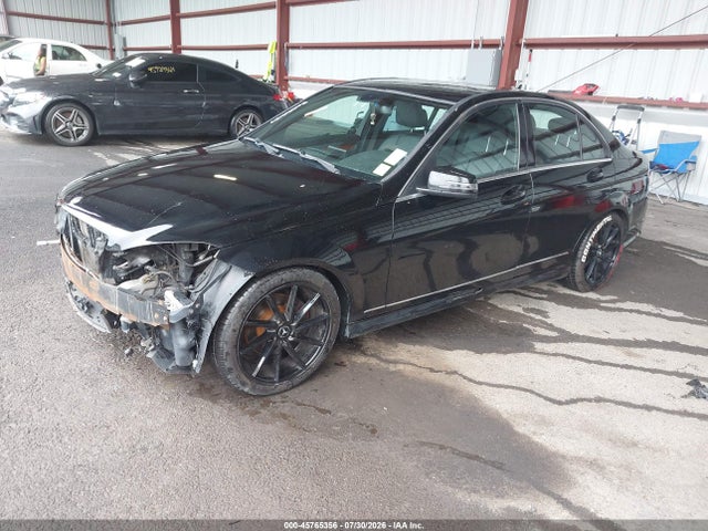 2010 Mercedes-benz C 300 Luxury 4matic/sport 4matic მანქანა იყიდება აუქციონზე, vin: WDDGF8BB7AR102005, აუქციონის ნომერი: 45765356